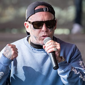 Entertainment, Madchild, singing